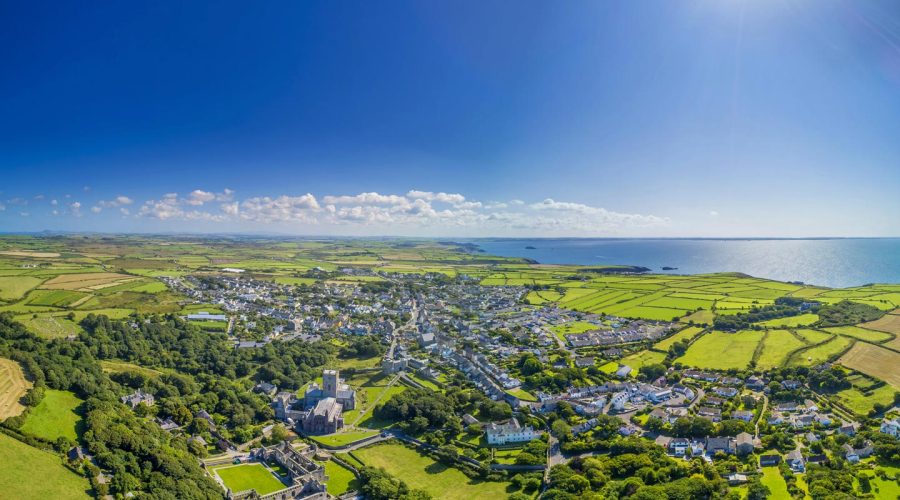 Pembrokeshire: Wales’ Coastline of Colour, Charm & Coastal Wonder